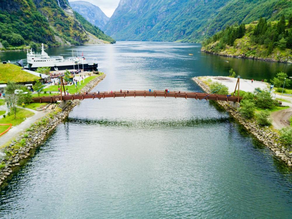 Gudvangen Budget Hotel Exteriör bild