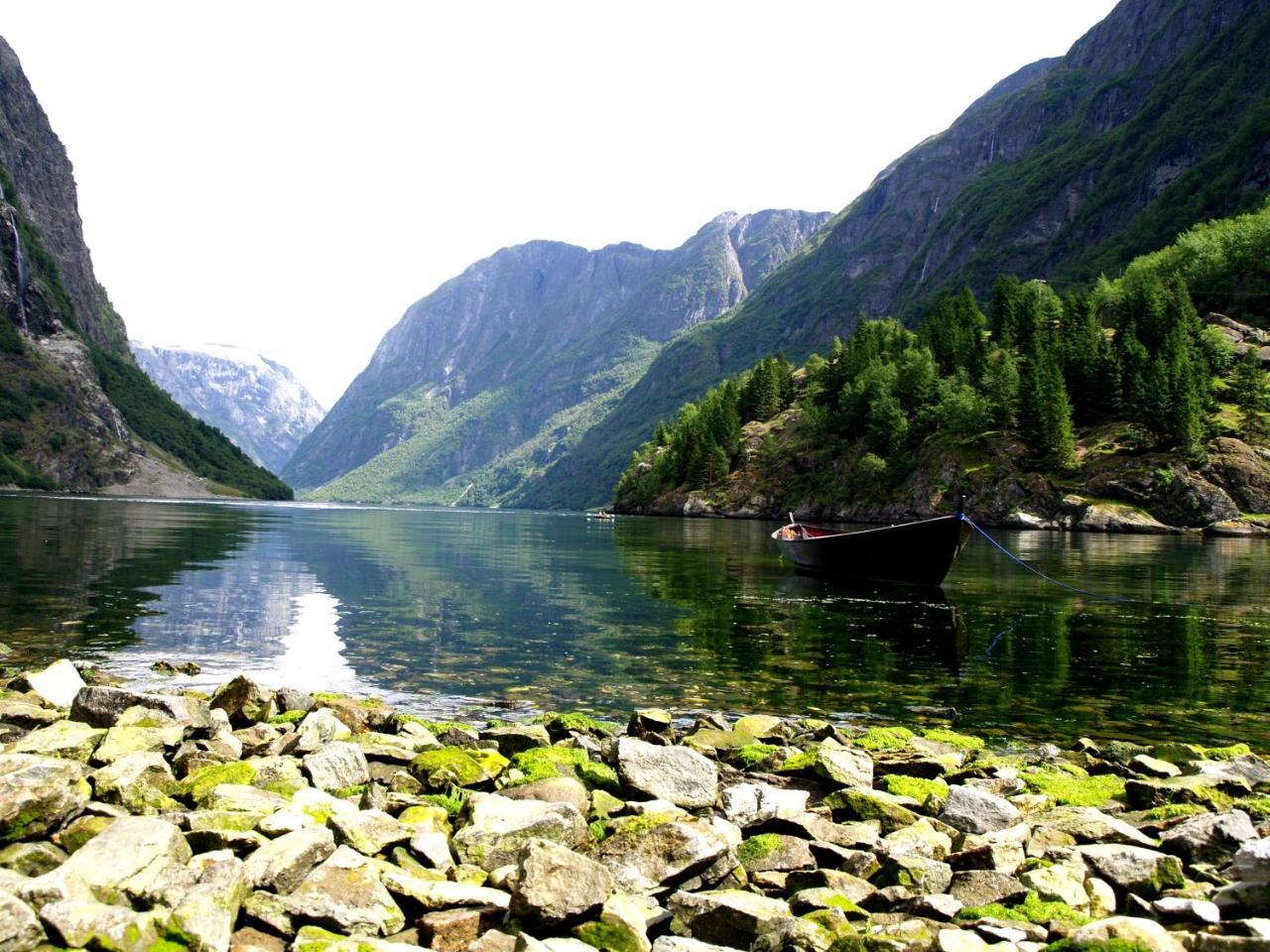 Gudvangen Budget Hotel Exteriör bild